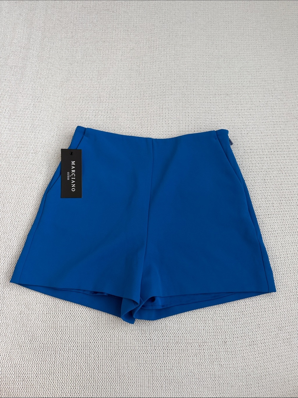 NWT! Marciano by Guess Dallas Shorts Blue Size Medium Excellent Size 6